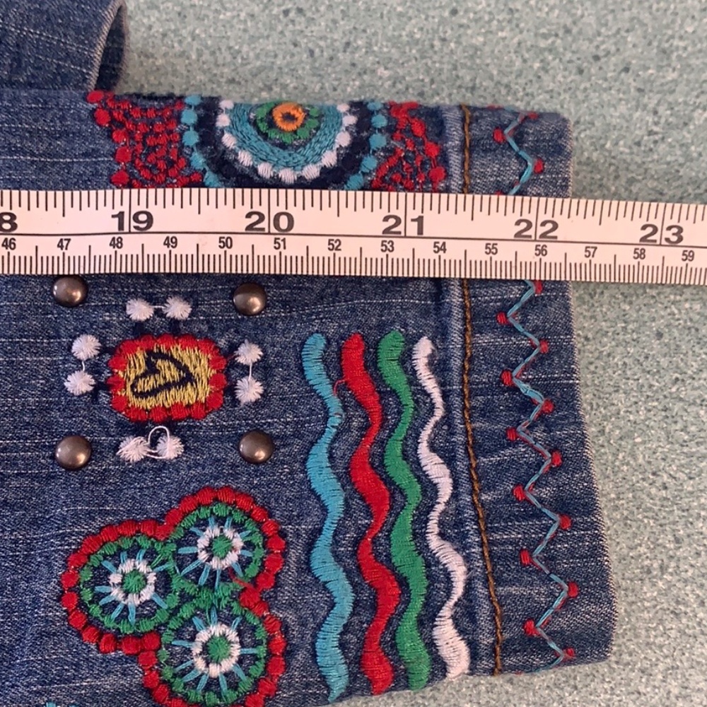 Ruby Rd. Jean Jacket Boho Embroidered Flowers - image 4